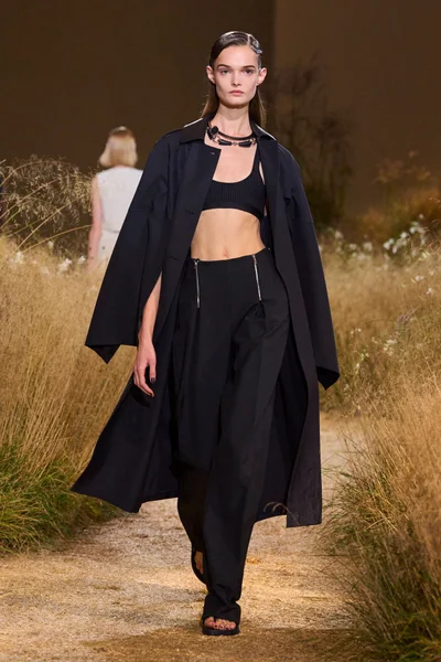 Look 40